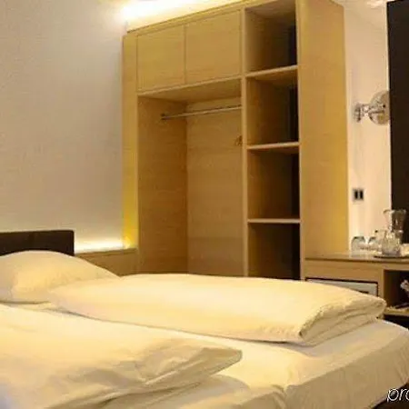 Bavaria Boutique 3* Monachium