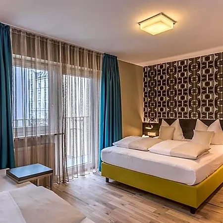 Bavaria Boutique Hotel 3*