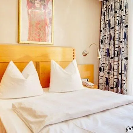 Bavaria Boutique 3* Munich