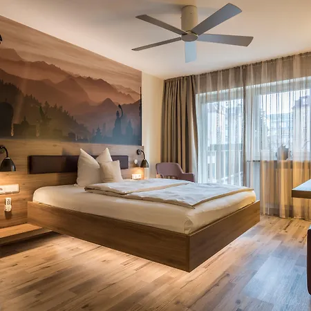 Bavaria Boutique 3*